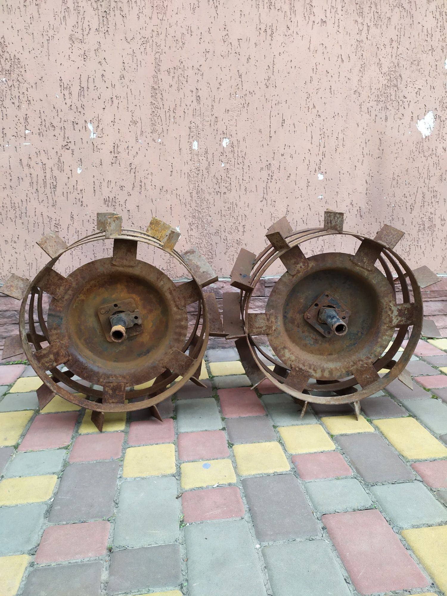 Продам мотокультиватор ДНИПРО 6R