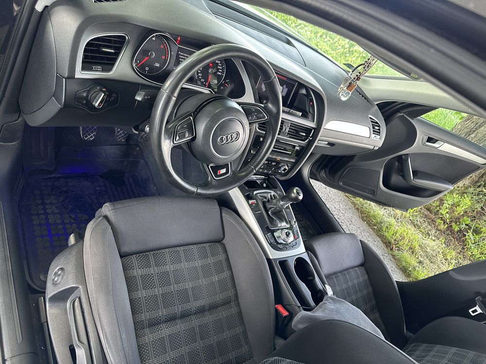 Audi a4 b8 2014 rok