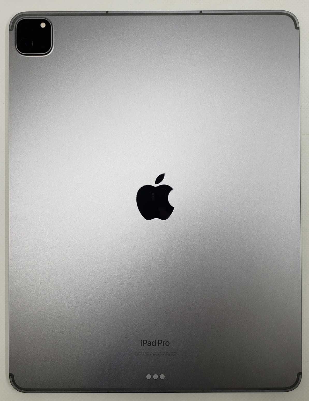 Планшет Apple iPad Pro 12.9 2022 Wi-Fi + Cellular 512GB Space Gray