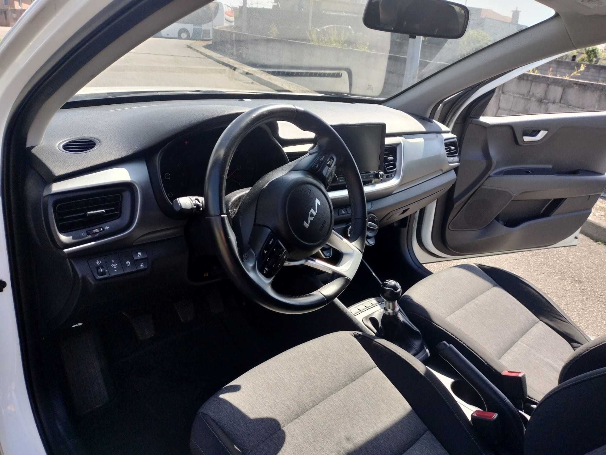 kia stonic, 2022, 39 mil Km, garantia de marca até 2029
