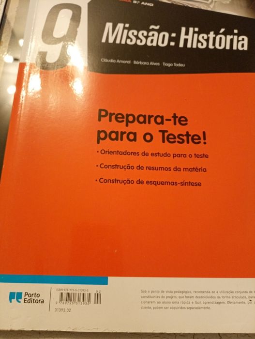 Vendo livro de atividades missão história 9º ano