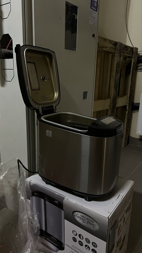 хлібопіч panasonic SD ZB2502BTS