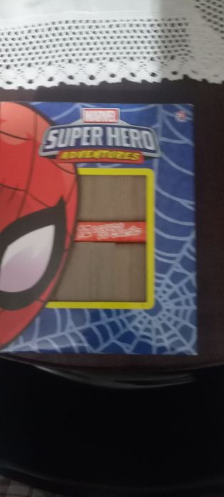 Livros pequenos da Marvel