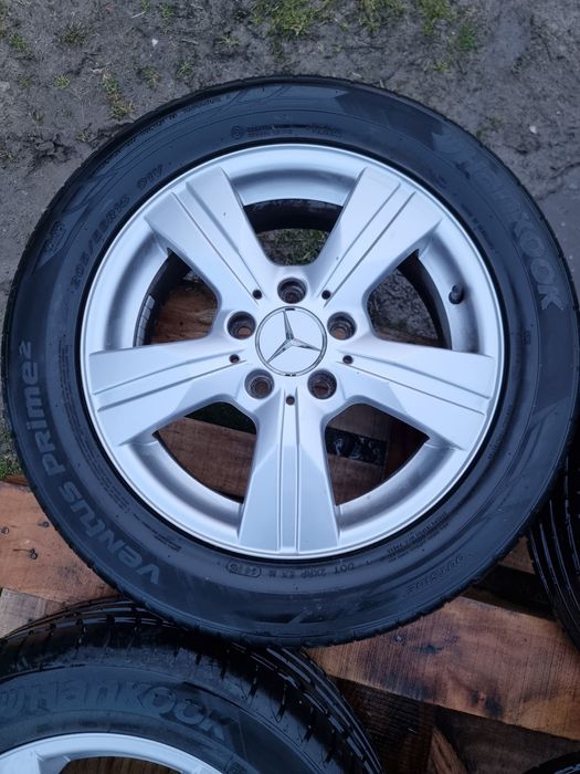 4x Felgi aluminiowe Mercedes 5x112 16" z oponami letnimi 205 55r16 Han
