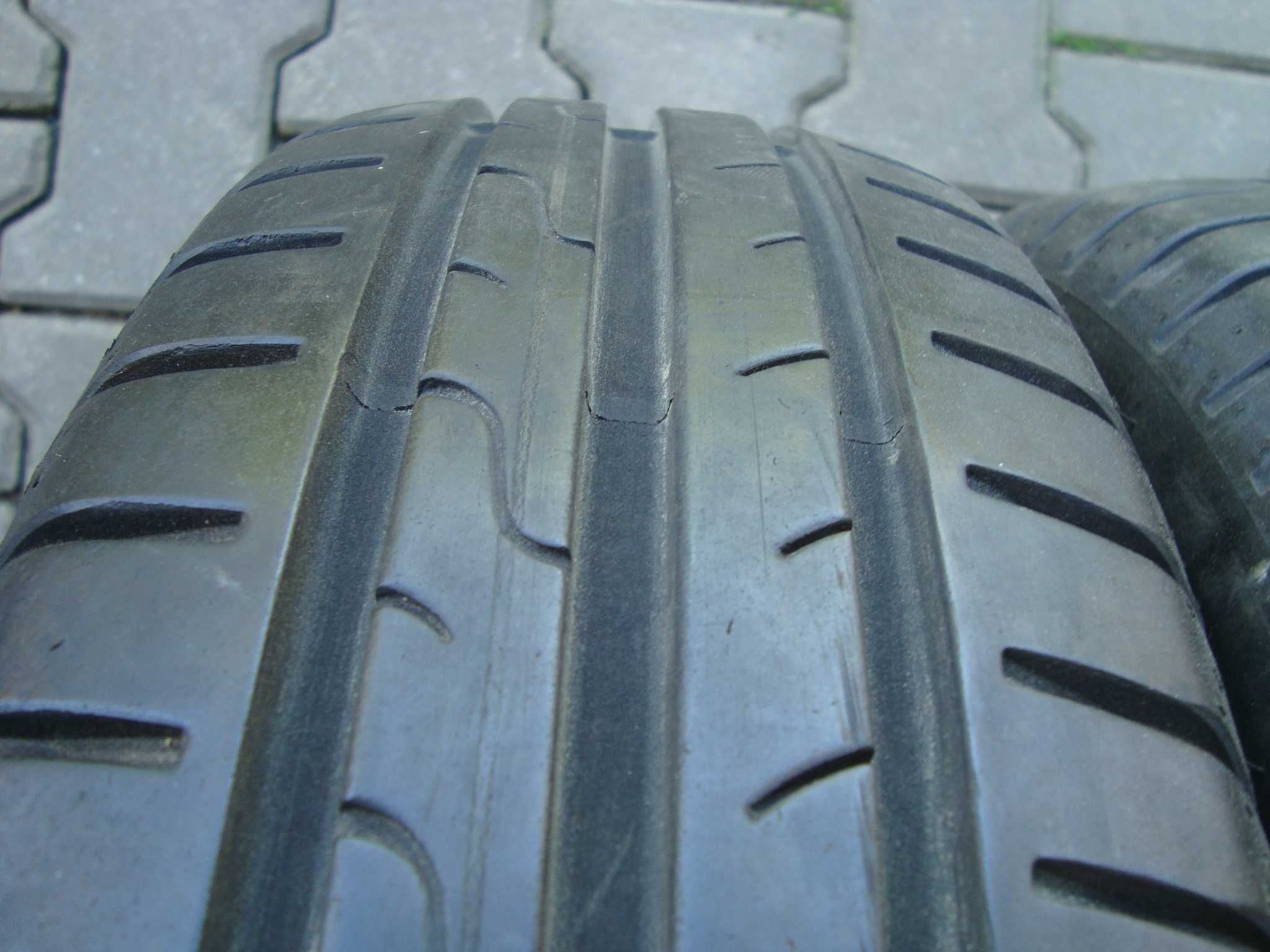 Opony lato 165/65R15 81H Dunlop Sport Bluresponse