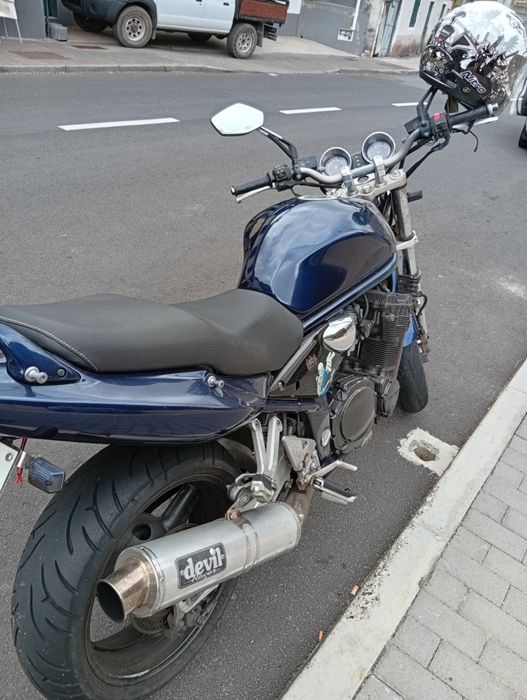 Suzuki Bandit 1200 cc