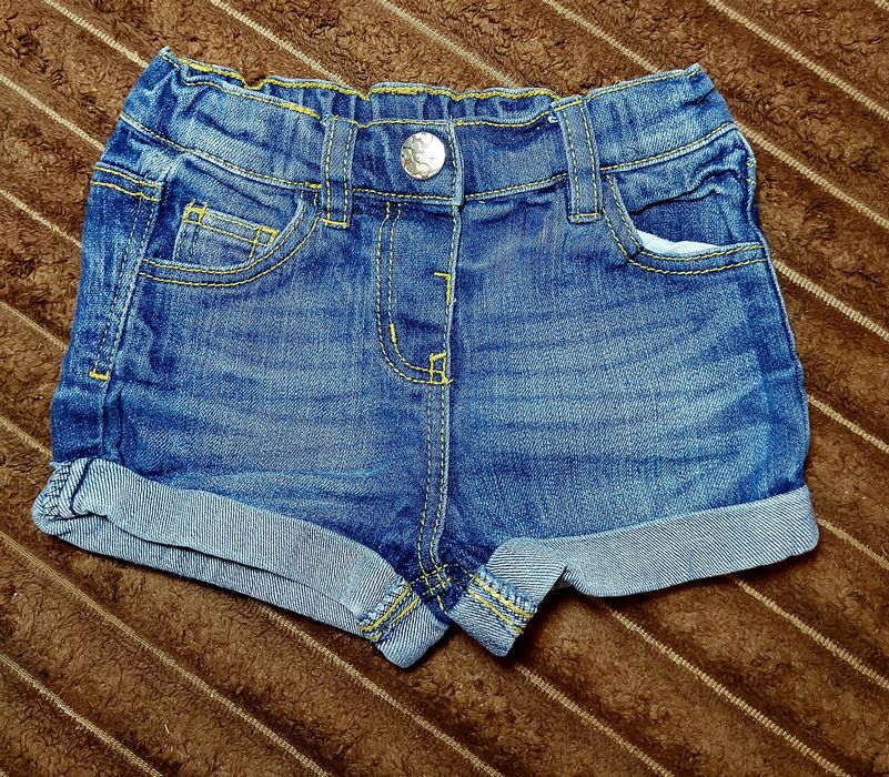Джинси, джинсовий комбінезон, шорти для дівчаток 80, 86, 92, 96 розмір