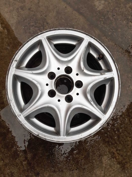 Диск литой r15 Mercedes