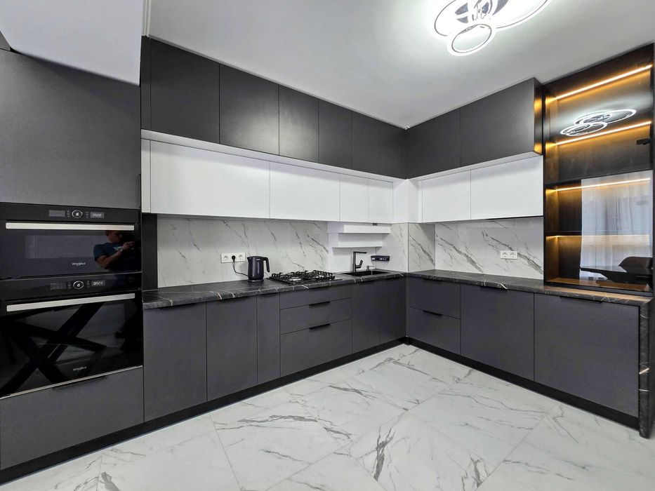 Оренда 1 кімнатної квартири вул.ШУХЕВИЧА (McDonald's, ТЦ Майдан, OZZY)