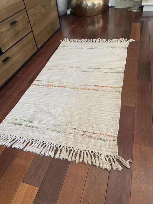 Dywanik beżowy boho 135x70