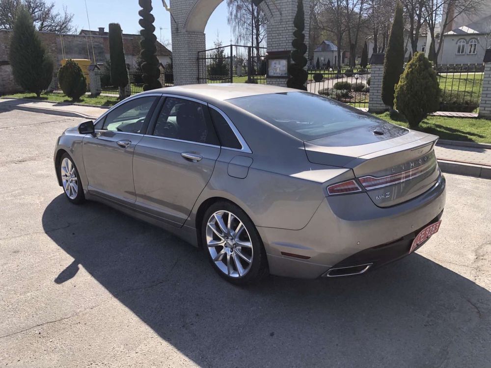 Lincoln MKZ Hybrid 2015