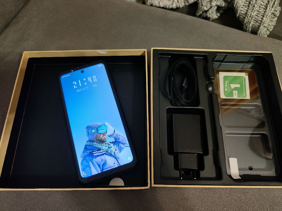 Smartfon IIIF150 B2 Pro (12/256) czarny