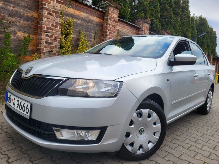 Skoda RAPID Skoda Rapid 1.6 TDI, Navi, Klimatronik, PDC, Elegance!