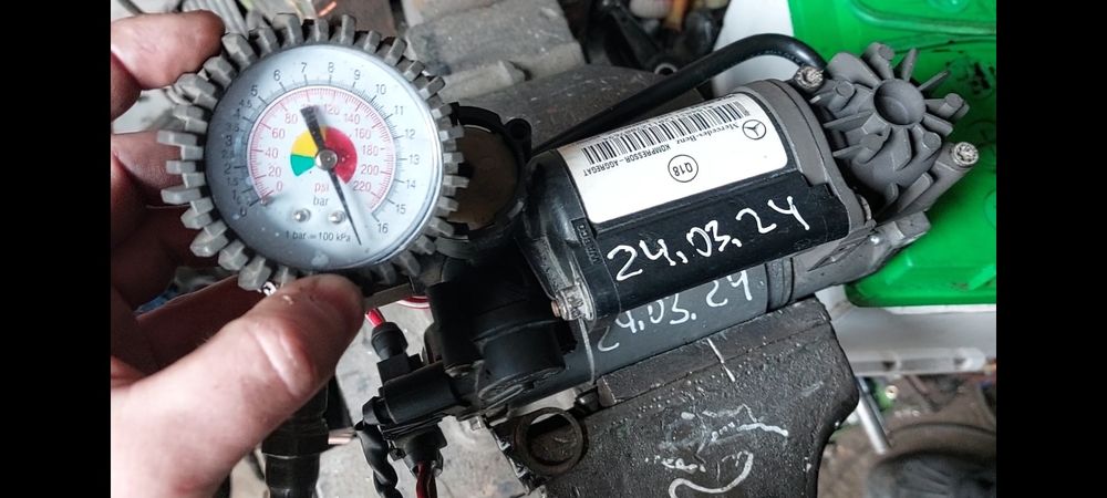 Компресор пневмо мерседес w220 s320 s400 s430 w211 e220 e270 e320