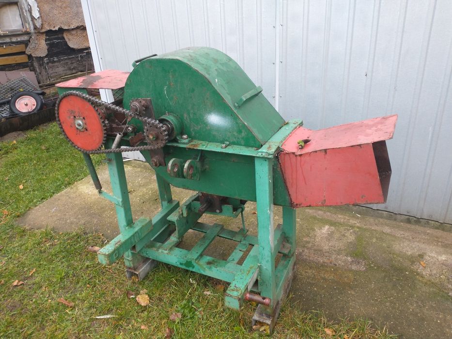 Rebak do gałęzi do ciągnika