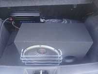Subwoofer samochodowy jbl 1210 30cm 250W RMS - dwu miesięczny, nowy