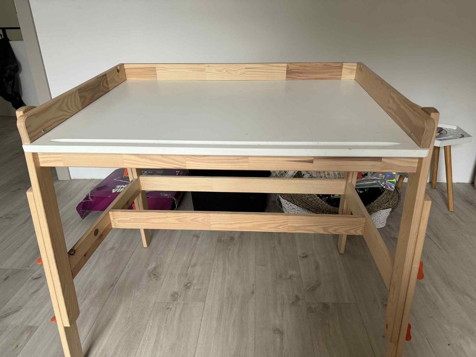 Biurko dla dzieci Flisat Ikea