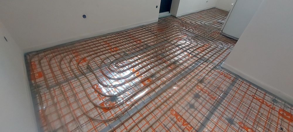 Сантехник и электрик