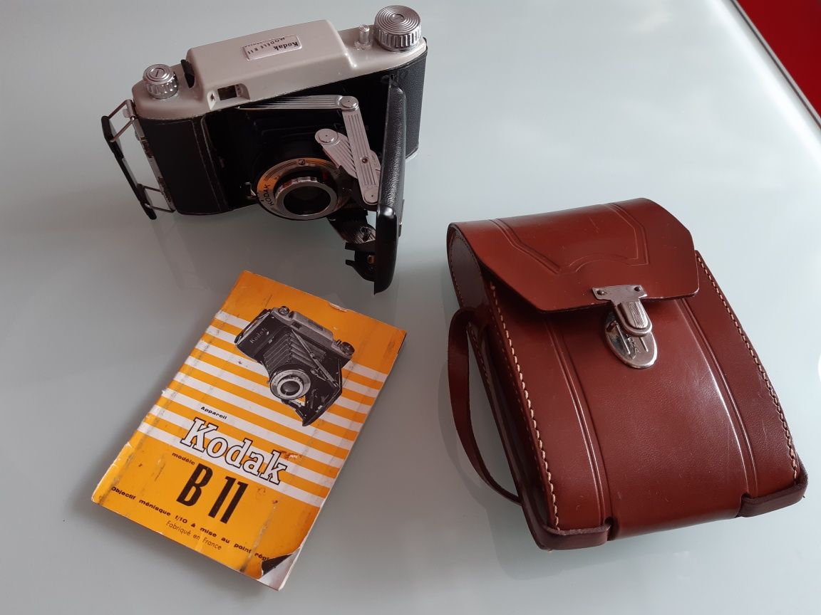 Продам фотоаппарат Kodak B 11(1955 год)