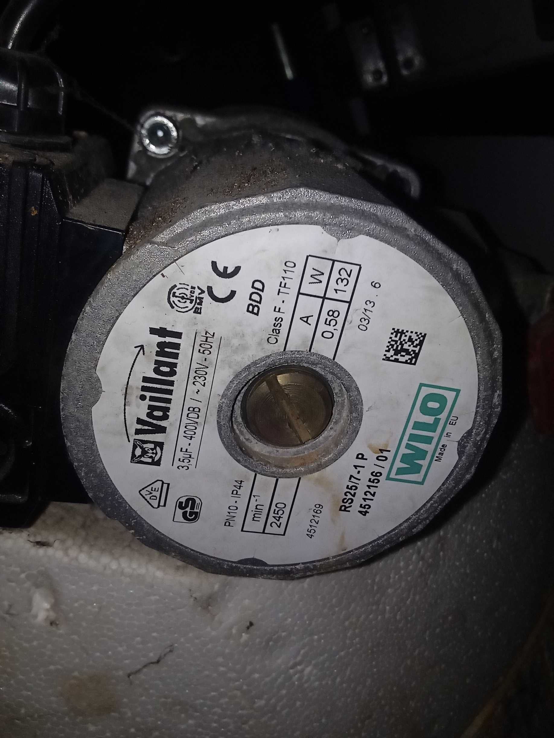 Piec Vaillant atmoVIT Combi (VKC INT 250/1-3-120) na części