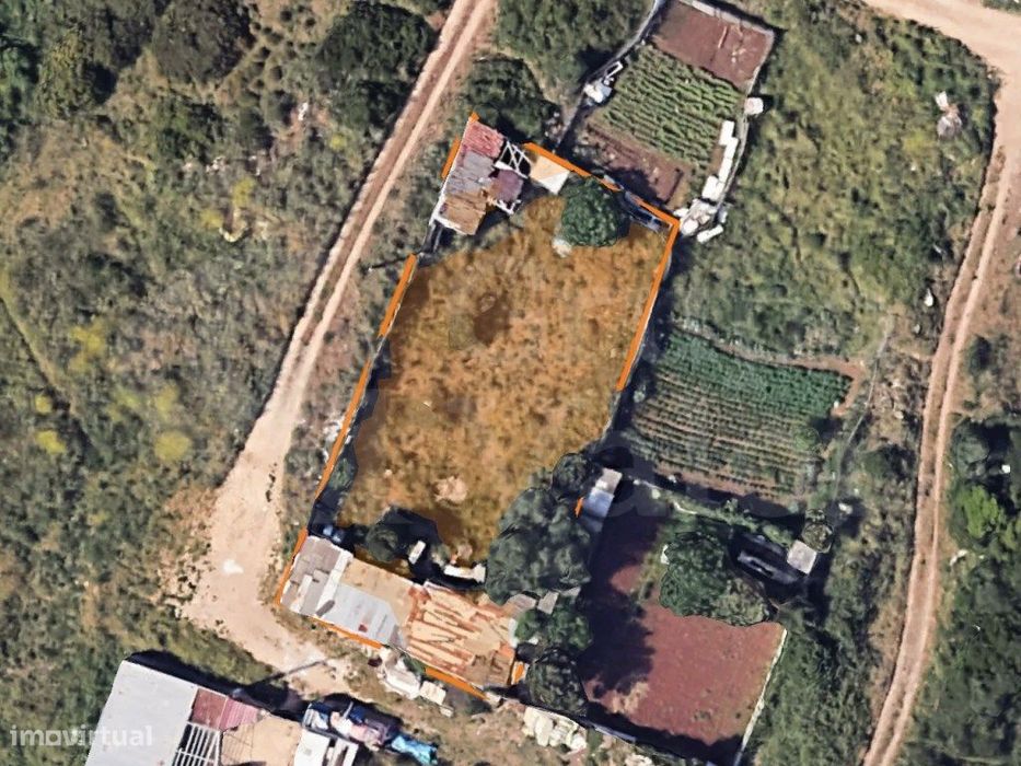 Terreno Rústico | Alto Forte | Rio de Mouro