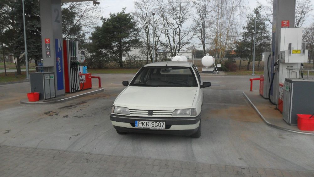 peugeot 405 kombi 1.9 diesel zwykły przeznaczony na części