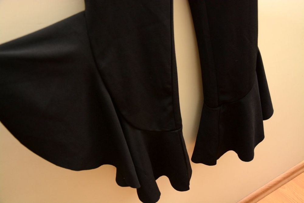 Spodnium 38 M kombinezon Topshop czarny elegancki szerokie nogawki