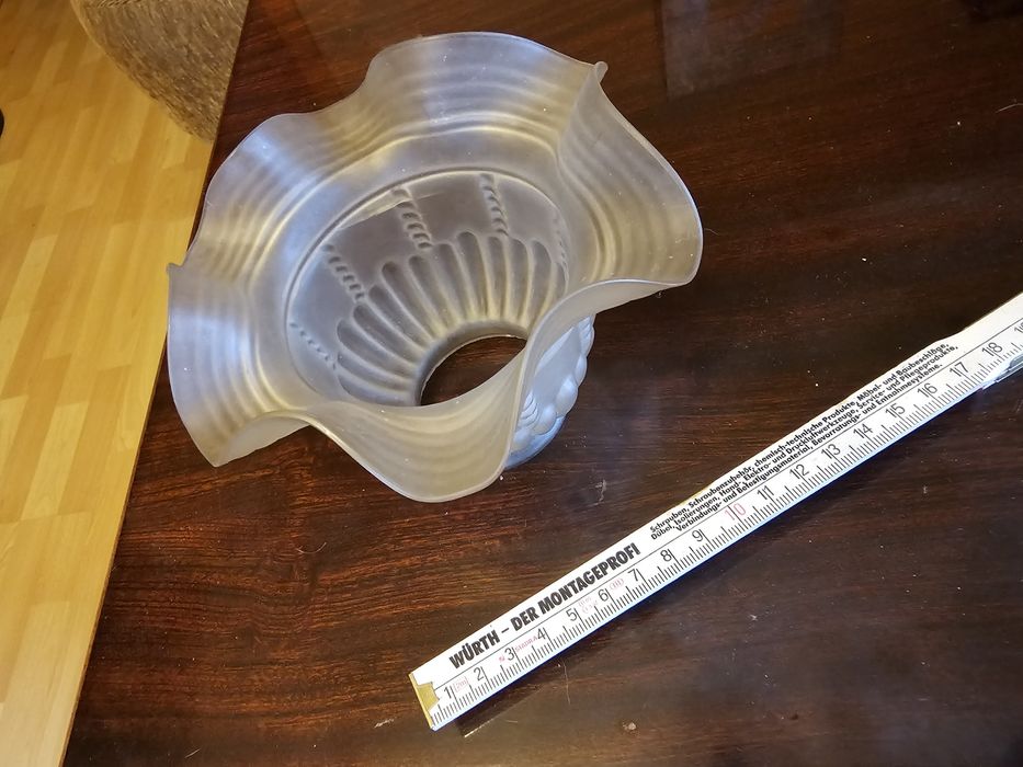 Stary klosz do żyrandola kinkietu