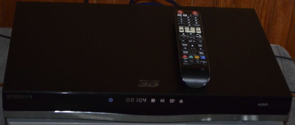 Samsung BD-E8500 3D Smart Odtwarzacz PVR/Blu-ray z HDD 500Gb + Pilot