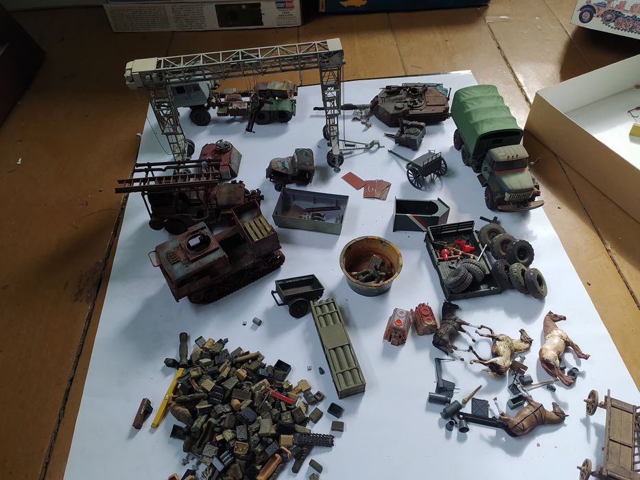Italeri tamiya Hasegawa trumpeter miniart  revell