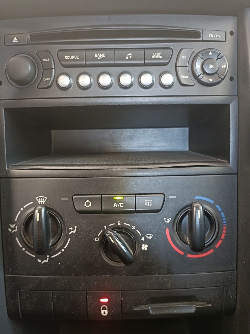 PEUGEOT 207 Hdi 1.4
