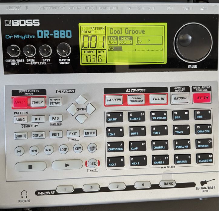 Boss Dr.Rhythm DR-880 maszyna perkusyjna / groovebox