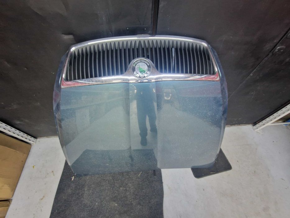 Maska Skoda Octavia II Kod Lak.9598