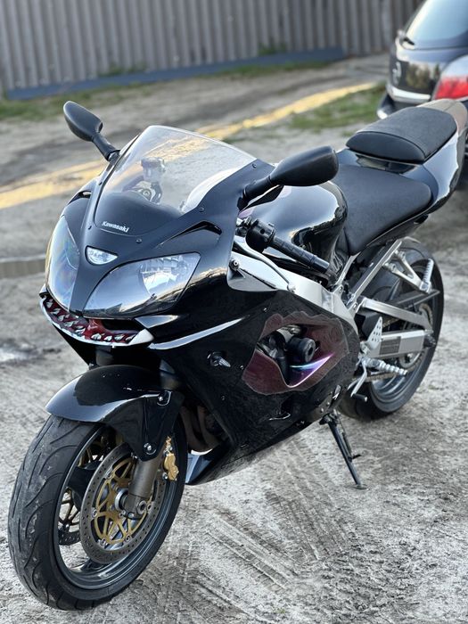Kawaski ninja zx9r