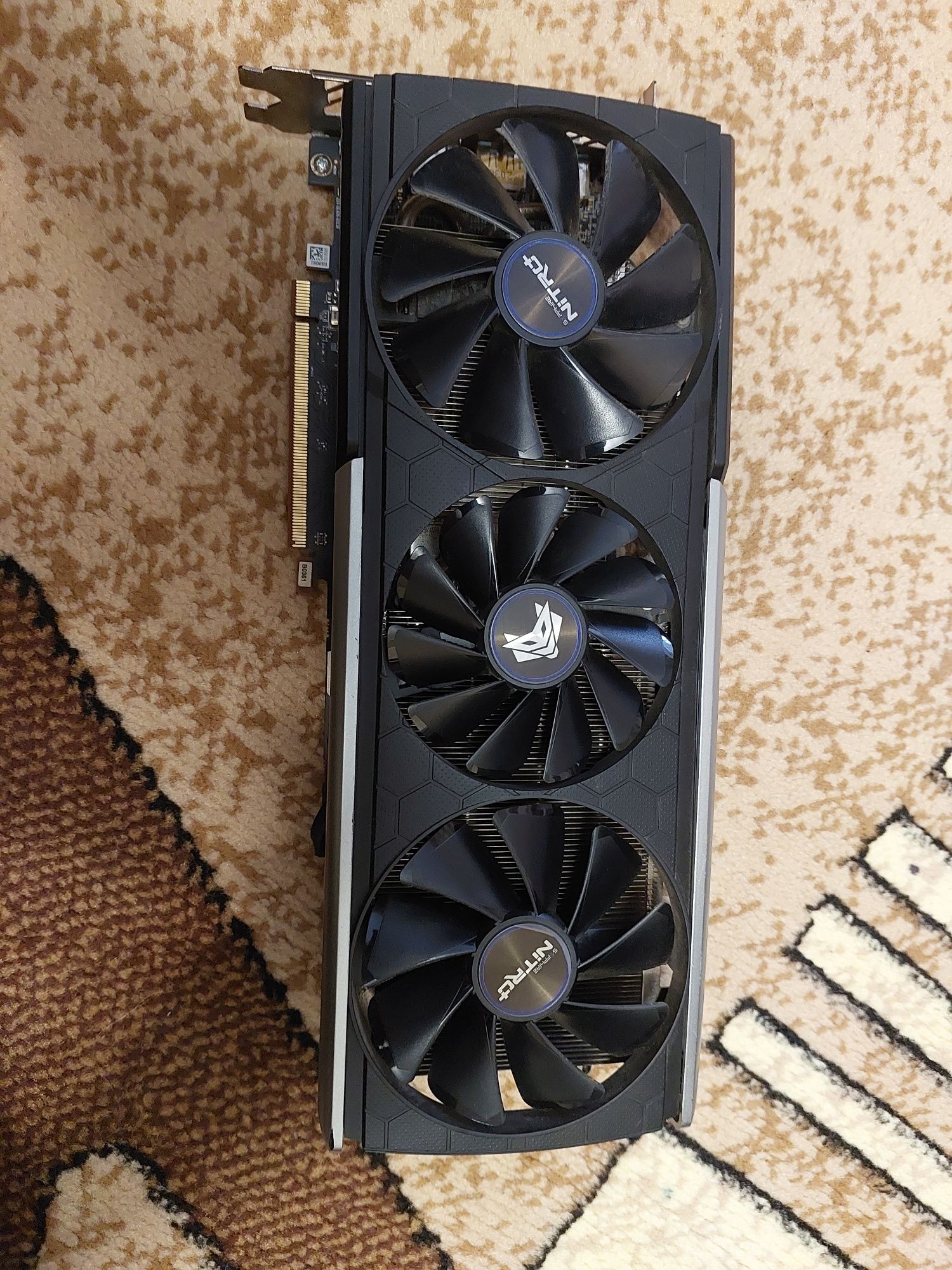 Sapphire nitro + 5700xt