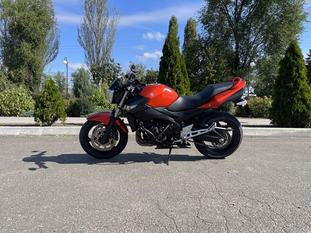 Продам Suzuki gsr 600