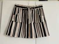 Nowa zara spodniczka mini czarno ecru rozmiar L