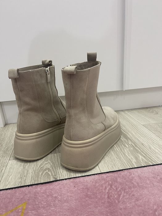 Черевики жіночі демісезонні