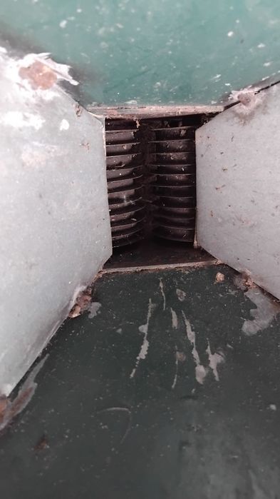 Retalhador de Azeitona Manual em Ferro