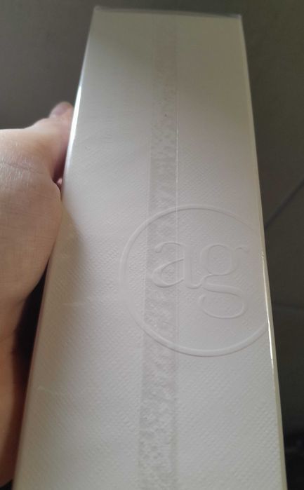 Ariana grande love notes vanilla suede perfume