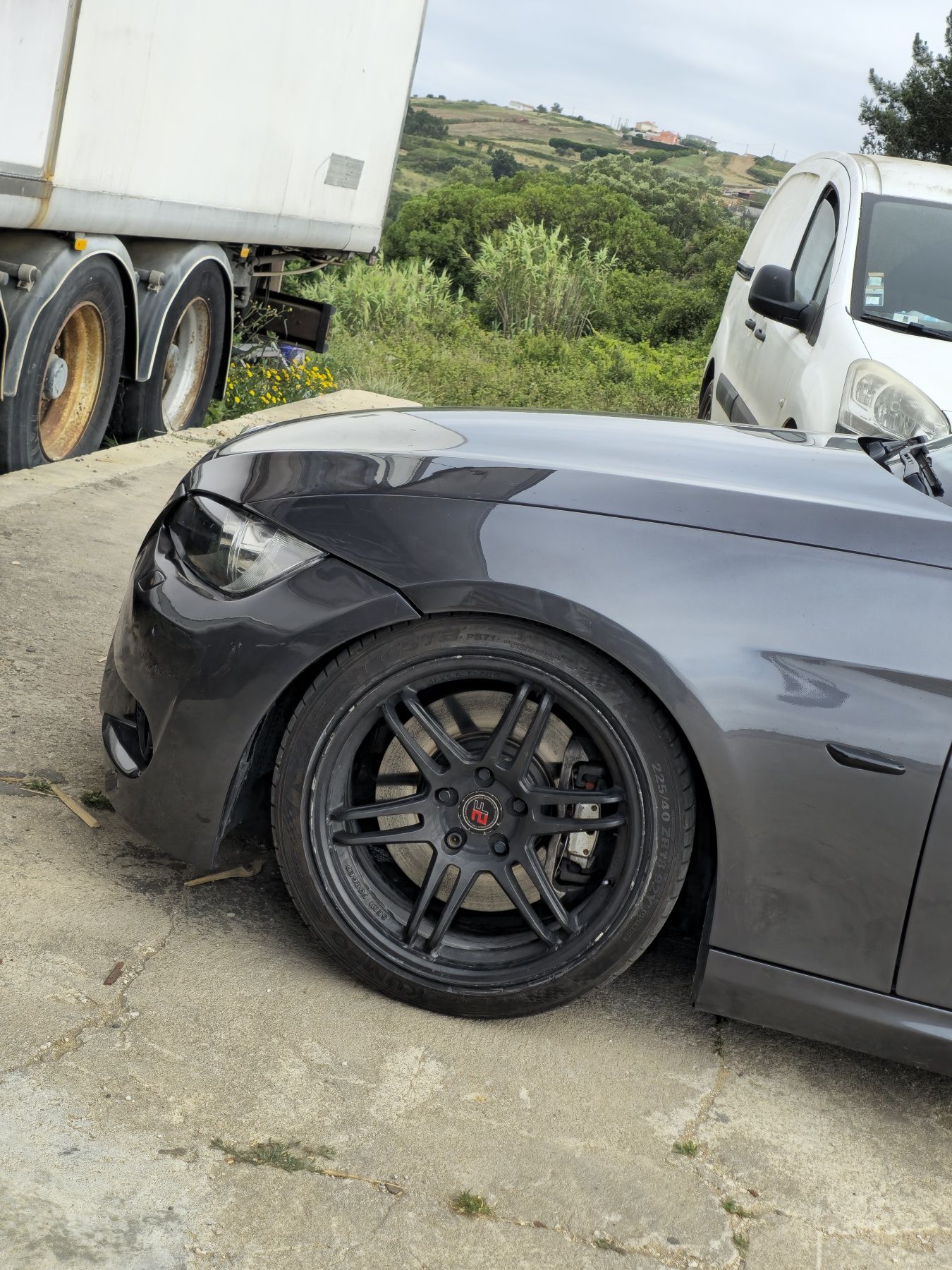 Vendo bmw e92 335d com muito material