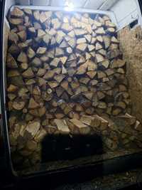 В купить  дрова колоті з доставкою по Києву та Київській області