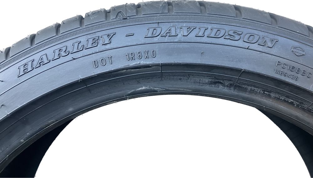 215/45R18 Dunlop TK100 Harley-Davidson 83T TL M+S CVO Tri Glide