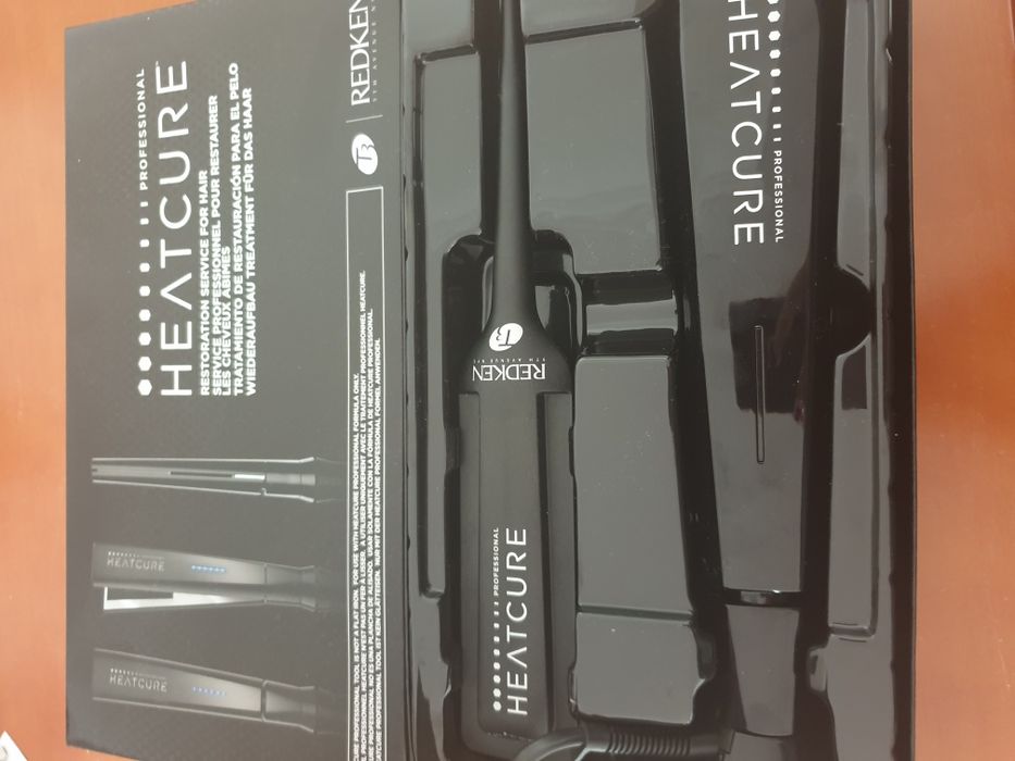 Ferramenta Prancha HEATCURE - Redken