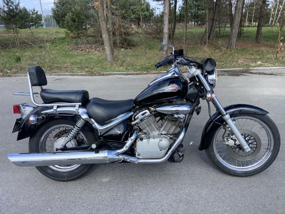 Suzuki Intruder 125 Rok 2005