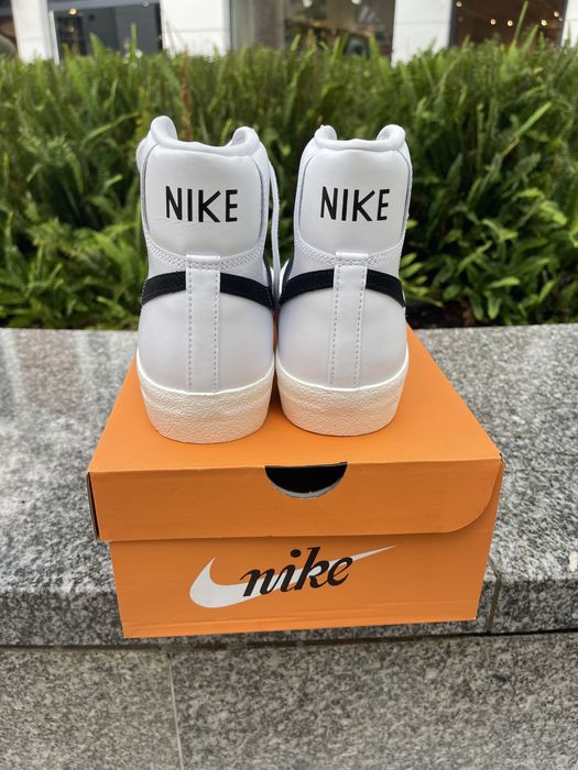 NIKE Blazer MID ‘77 vintage EUR43