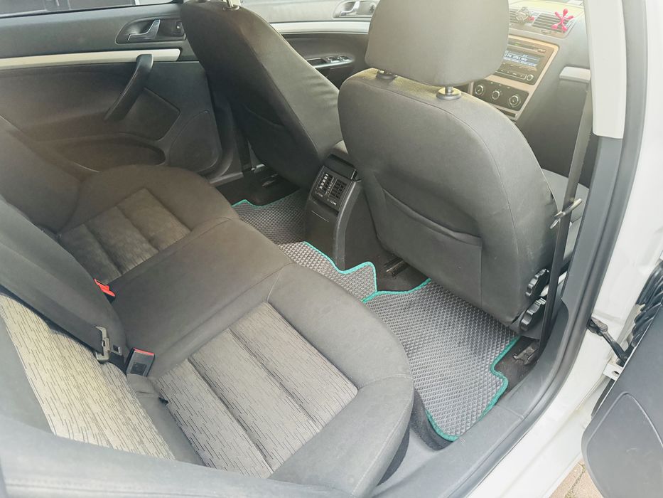 Продам Skoda Octavia 2011 рік 1.8 TSI 4x4 в хорошому стані!