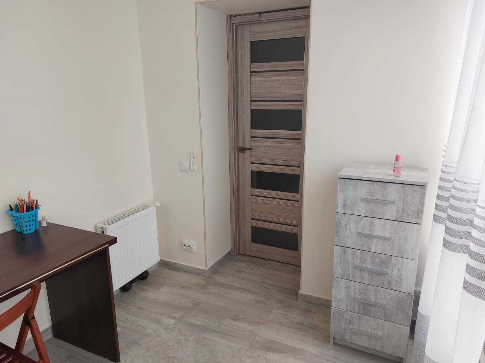 Продається простора 4-к. квартира в Калиновій Слободі вул. Слобідська