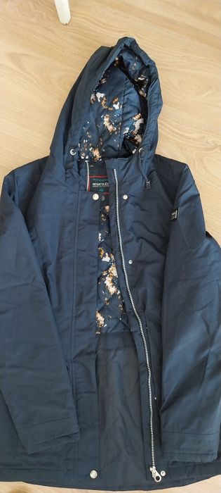 Куртка жіноча Regatta M