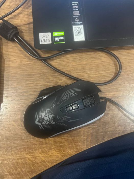 Ігрова клавіатура, мишка, навушники